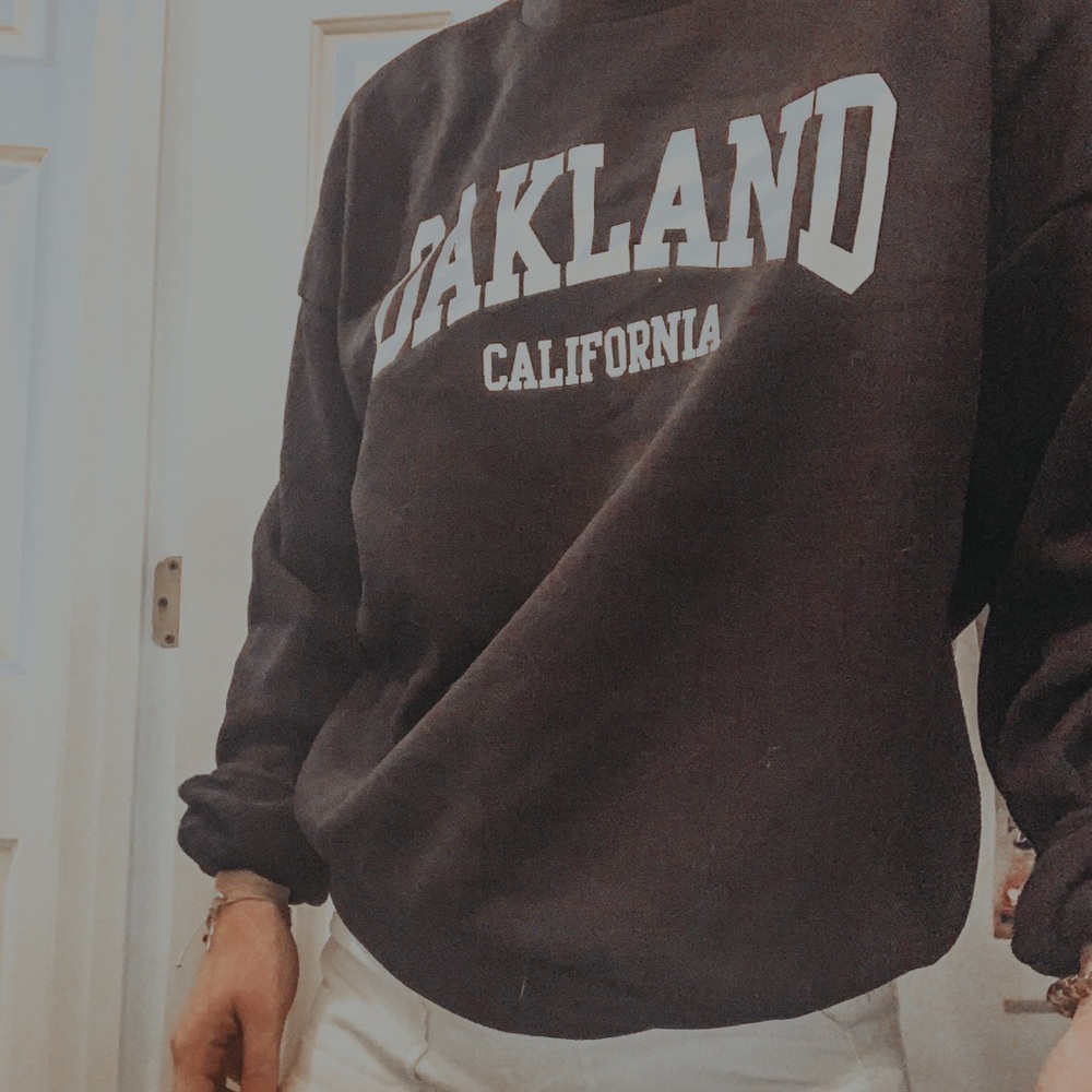 oakland crewneck